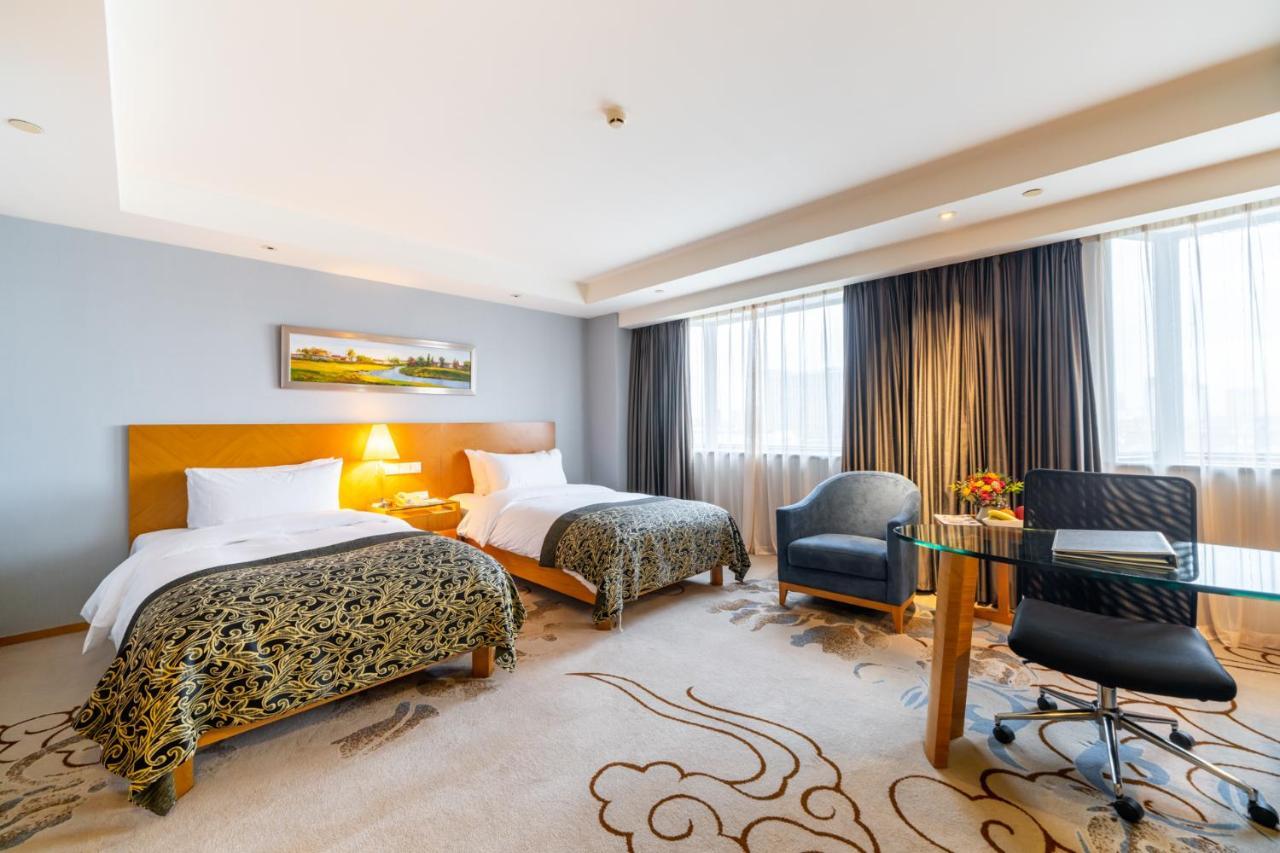 Maritim Hotel Taicang Garden Esterno foto